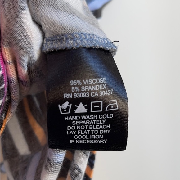 Nic+Zoe brightly coloured pattern top Sz med - Picture 3 of 4